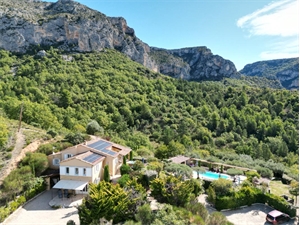 propriete à la vente -   04360  MOUSTIERS SAINTE MARIE, surface 208 m2 vente propriete - UBI439054430